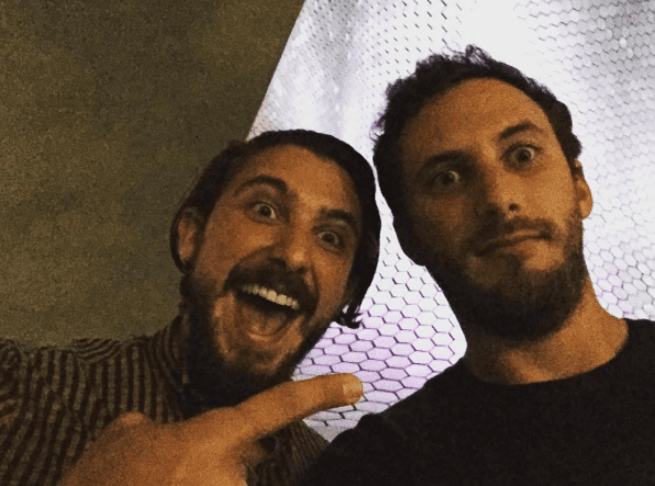 Pero los hijos que procreó junto a la actriz argentina Christina Bach, heredaron el talento y belleza de ambos.