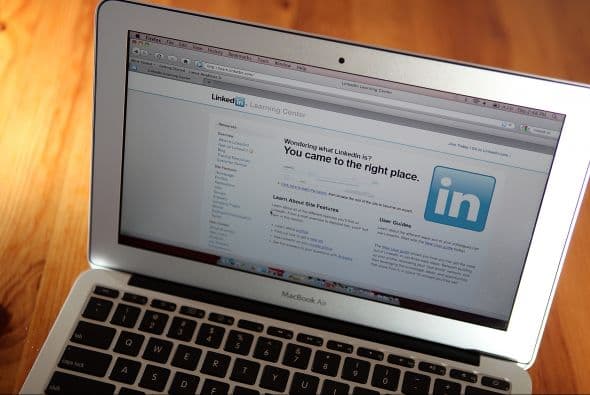 William Arruda, experto en redes sociales, compartió algunos tips y trucos para hacer de LinkedIn la mejor herramienta de presentación laboral.