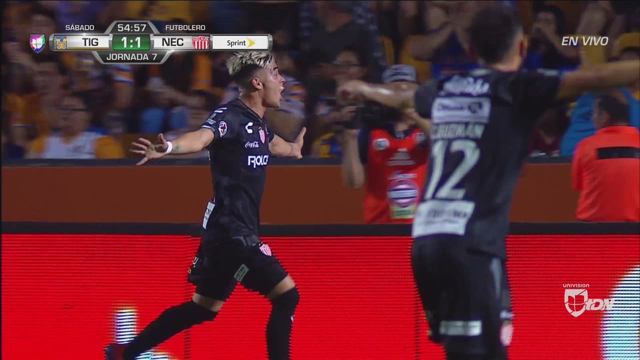 ¡Goool de Necaxa! Brian Fernández se hace presente para poner la igualada