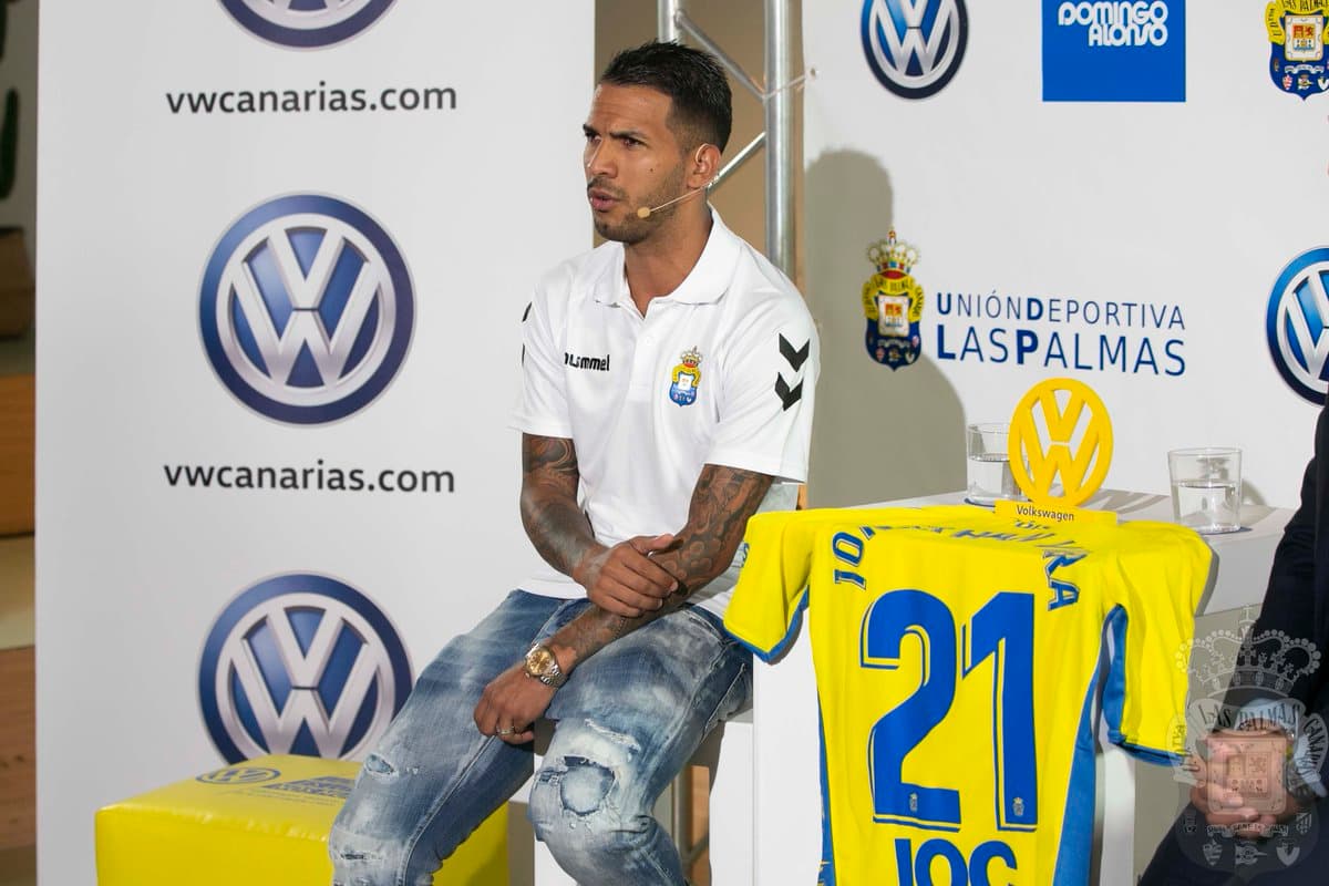 Jonathan Viera se va cedido a Las Palmas.