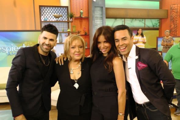 Como siempre, arrasando con todo sobre los famosos, Sin rollos ni tapujos.