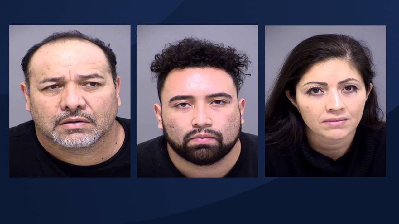 De acuerdo con las autoridades,
<i>tres de las empresas de mejoras para el hogar más grandes del valle</i> fueron víctimas de los robos cometidos por Dagoberto Valenzuela Herrera, Rigoberto Valenzuela y Bianca Herrera.
<br>