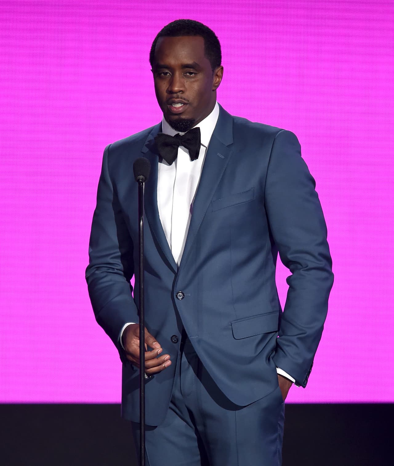 Otro de los confirmados fue P Diddy quien lo avisó mediante su cuenta de Twitter.