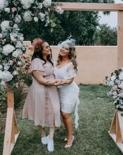 Jenicka López es la cuarta hija de 'La Diva de la Banda' y la menor de las mujeres.