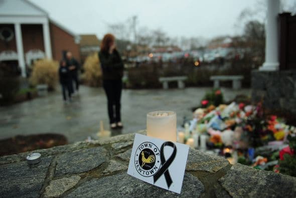 En la pequeña Trinity Episcopal Church algo más de una veintena de personas asistió a una misa, constató un fotógrafo de la AFP.