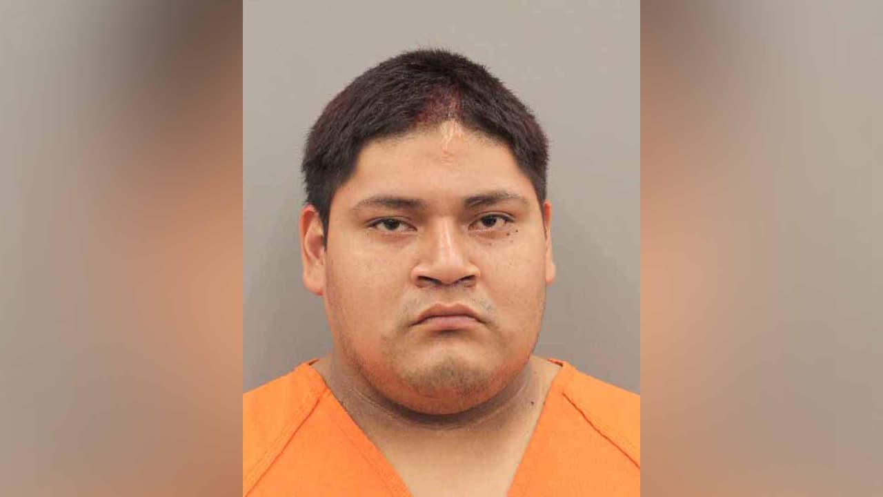 Arrestan a sospechoso de asesinar a tiros a un hombre al norte de Houston