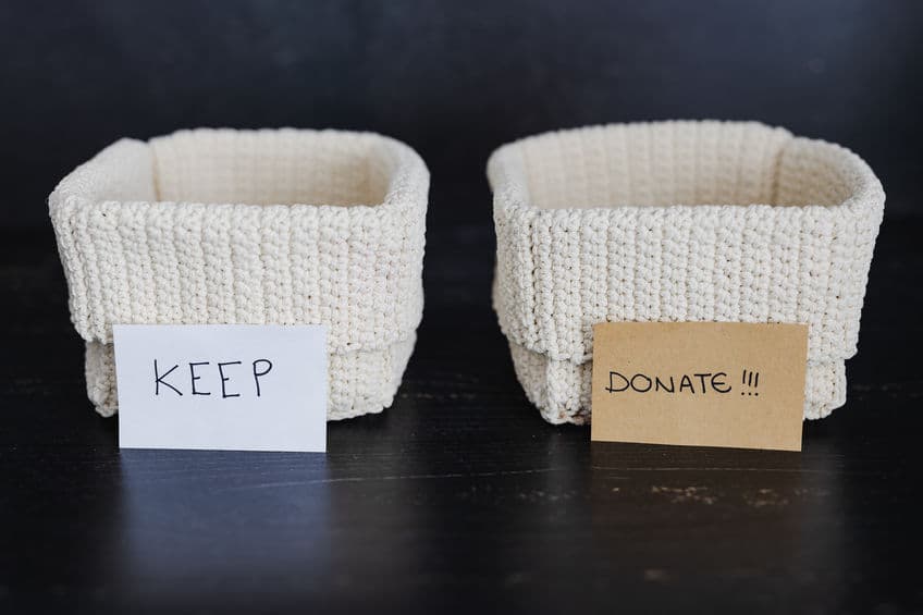 Dona, regala, tira o recicla los objetos que te están provocando polvo e incluso robando energía. 
<br>