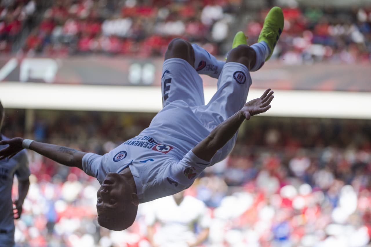 Cruz Azul estuvo arriba en el marcador pero al final empató 1-1 de visitante contra Toluca en el estadio Nemesio Díez en la Jornada 6 del Clausura 2019 en la Liga MX.