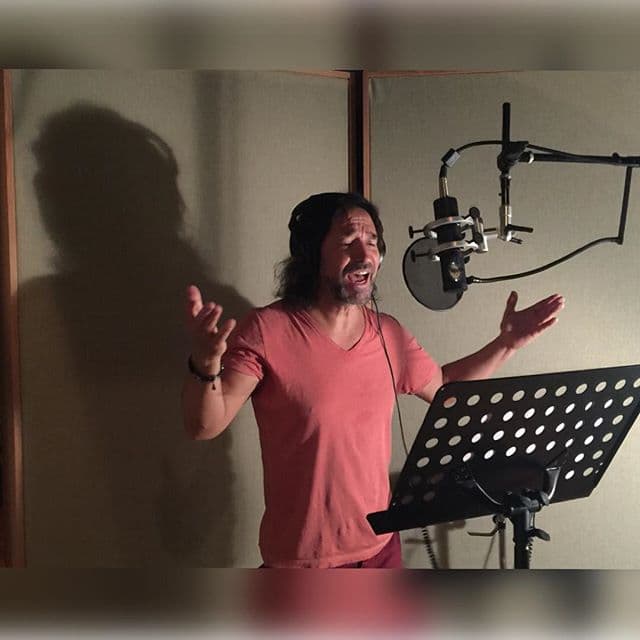 "El Buki" lanzó su segundo disco como solista en 1997 y al que llamó simplemente "Marco Antonio Solís".