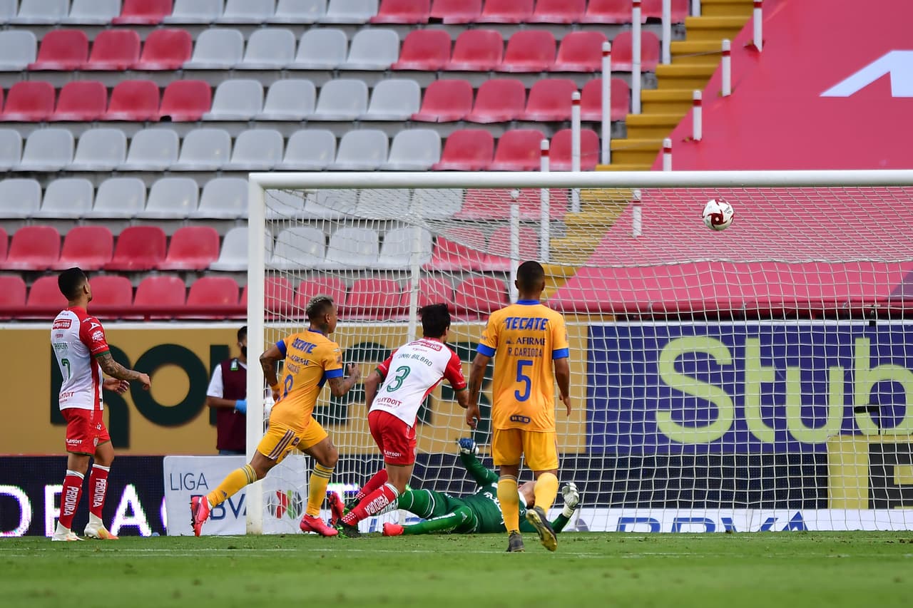 Edu Vargas (39’), después de probar tres ocasiones previas, consiguió marcar su gol. Recibió una diagonal matona al corazón del área penetró el arco de Malagón.