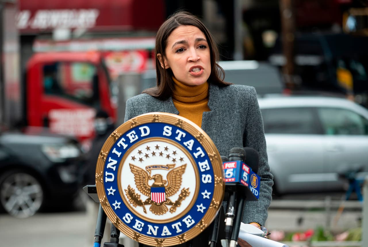 Alexandria Ocasio-Cortez pide cancelar alquileres en Nueva York por pandemia de coronavirus