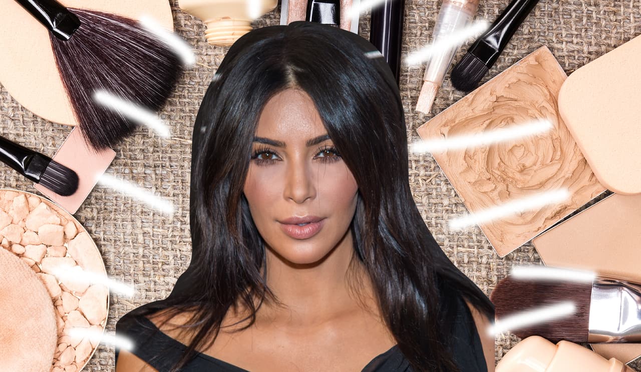 Kim Kardashian le da muerte al contouring (y la bienvenida nontouring)