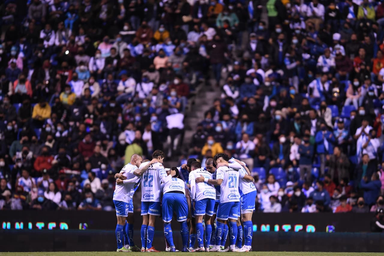 Puebla y Atlas se presentaban en el Cuauhtémoc por la lucha del liderato en la Liga MX.