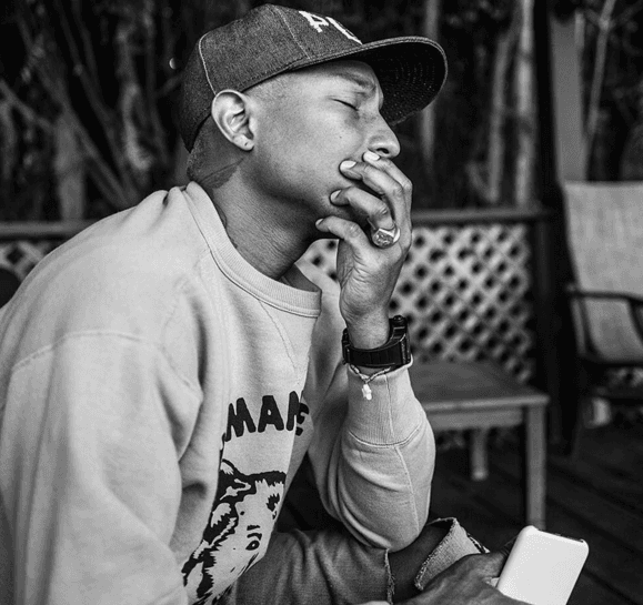 Wow! Ni más, ni menos que el gran Pharell Williams.