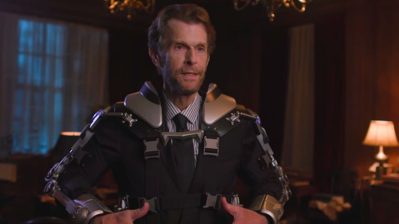 <b>Kevin Conroy</b>
<br>Aunque su cara tal vez no sea tan reconocida por la mayoría de los fans, su voz es la que muchos le dan al personaje a la hora de leer los cómics y la que han escuchado por más de 30 años como la de Bruce Wayne y Batman en series, películas animadas y videojuegos.