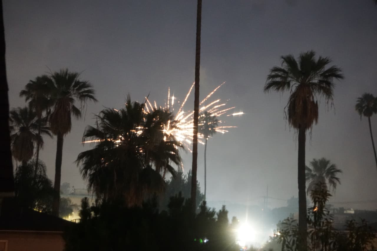 Fuegos artificiales en Los Ángeles: dónde son legales y dónde están prohibidos este 4 de julio