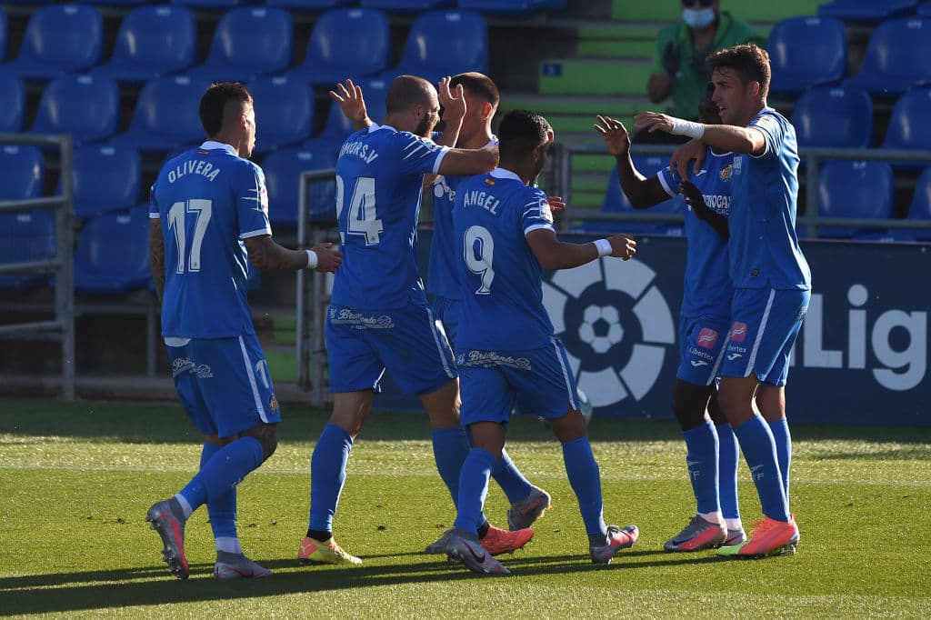 Con goles de Oghenekaro Etebo y Charles días Getafe y Eibar no logran romper el empate y dividen puntos.