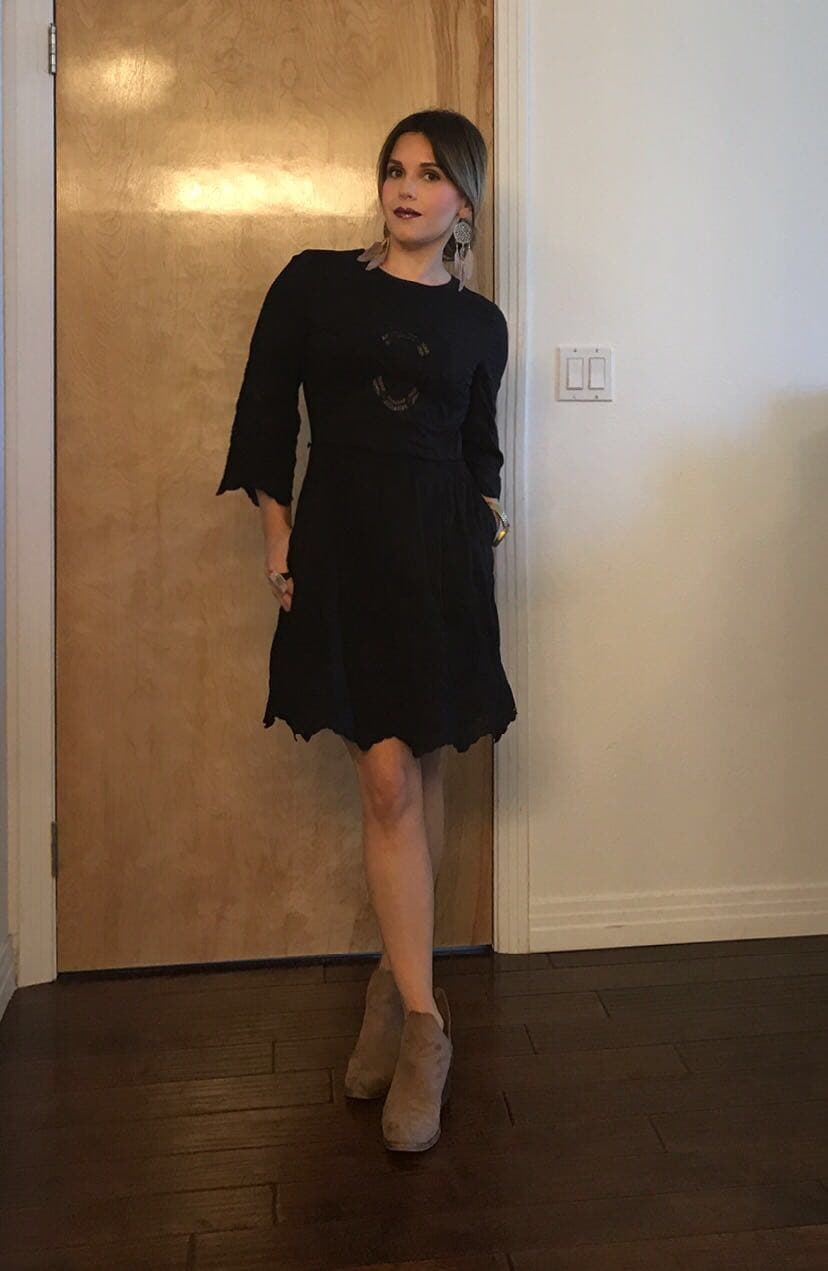 ¿Quién dijo que no puedes usar negro en verano? ¡Este color nunca le falla a la hermosa 
<b><a href="http://www.facebook.com/erikareynapage/">Erika</a></b>!