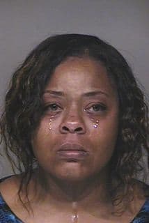 Shanesha Taylor, 35 años, detenida por abuso infantil