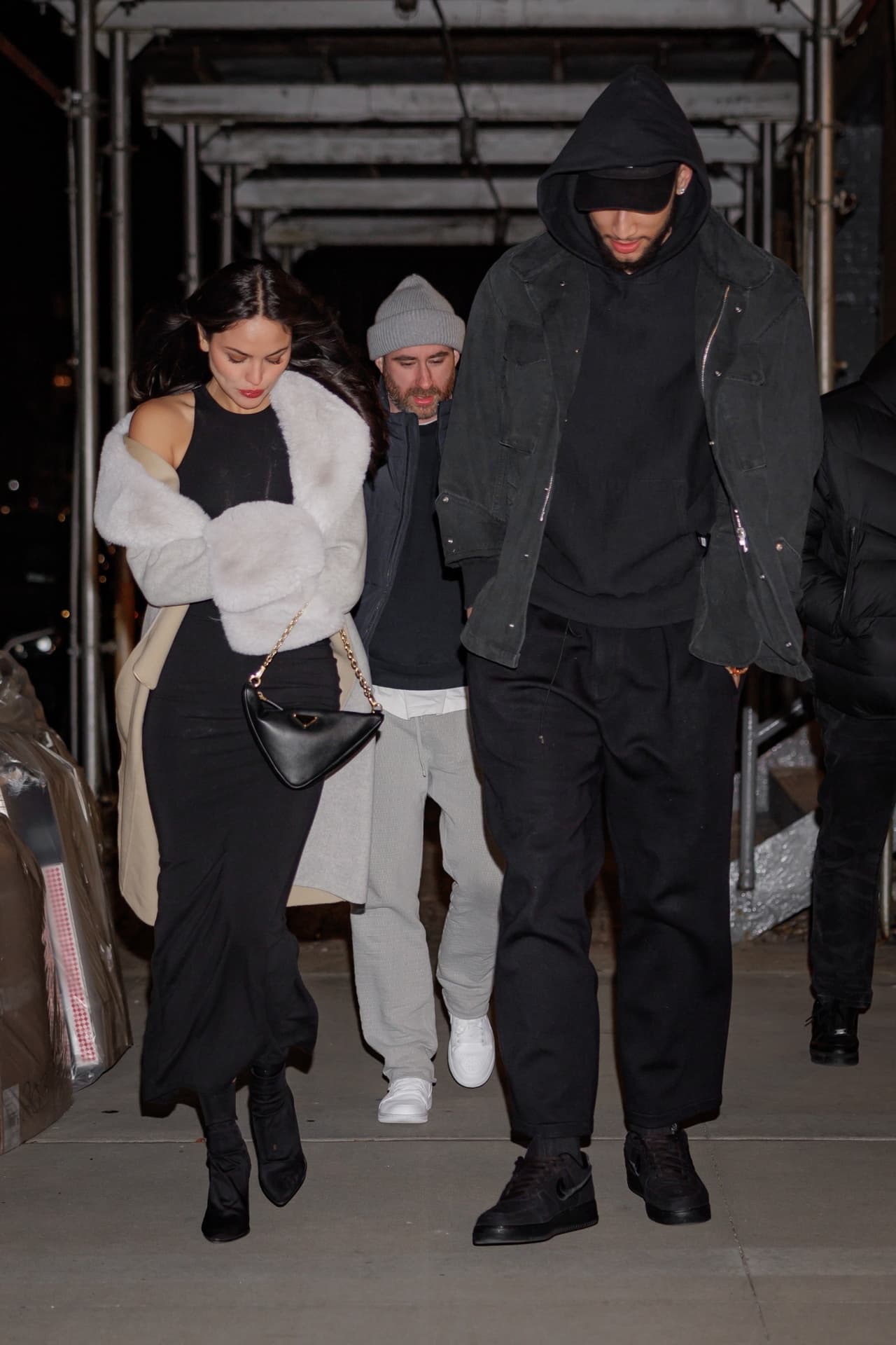 "
<b>Se han estado escondiendo </b>y tratando de que no los vean (juntos)", agregó.
<br>