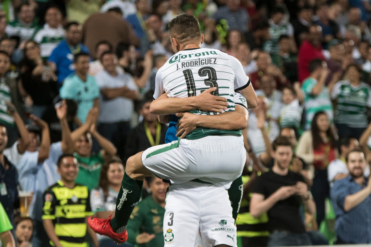 Con el triunfo, Santos llegó a 14 puntos en la clasificación mientras que el León se quedó en 10 unidades.