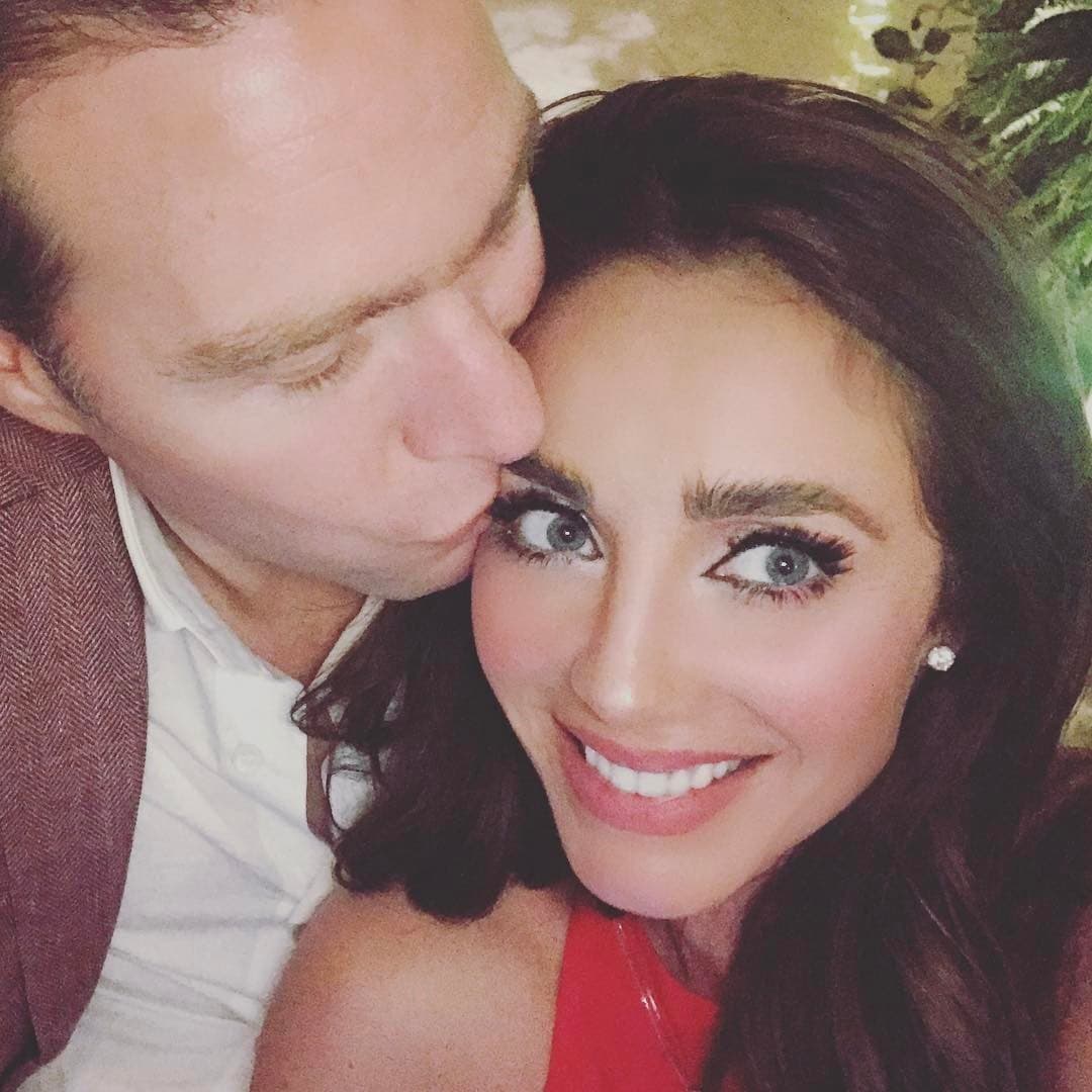 <b><a href="http://www.univision.com/temas/anahi">Anahí</a></b> y
<b>Manuel Velasco</b> tienen uno de los matrimonios más sólidos de los medios sociales, y es que la pareja sabe cómo llevar su vida privada y pública, por lo que han dejado ver un poco de su vida como padres de familia, pues la actriz aprovecha cada momento especial para publicar imágenes con el pequeño
<b>Manuelito</b>.