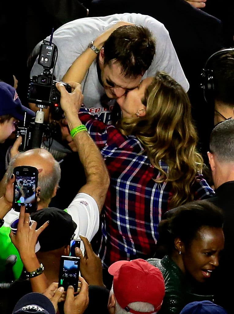 La expareja de Tom Brady dio a conocer que estaba embarazada y salió al público la noticia de que Bridget Moynahan esperaba a su primer hijo y que el padre era Brady.