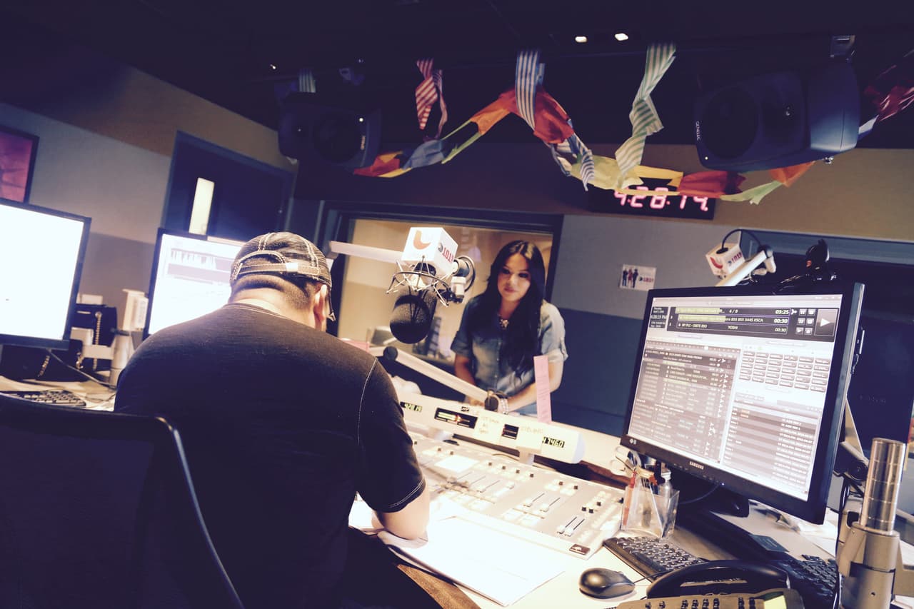 Roberto Tapia, Régulo Caro, Jesus Mendoza, Helen Ochoa, Jonatan Sánchez, Villa 5 y Cheyo Carrillo se pusieron la camiseta de St. Jude y pusieron su granito de arena en el Radiotón. ¡Gracias de todo corazón de parte de los niños, St. Jude y la familia Univision!