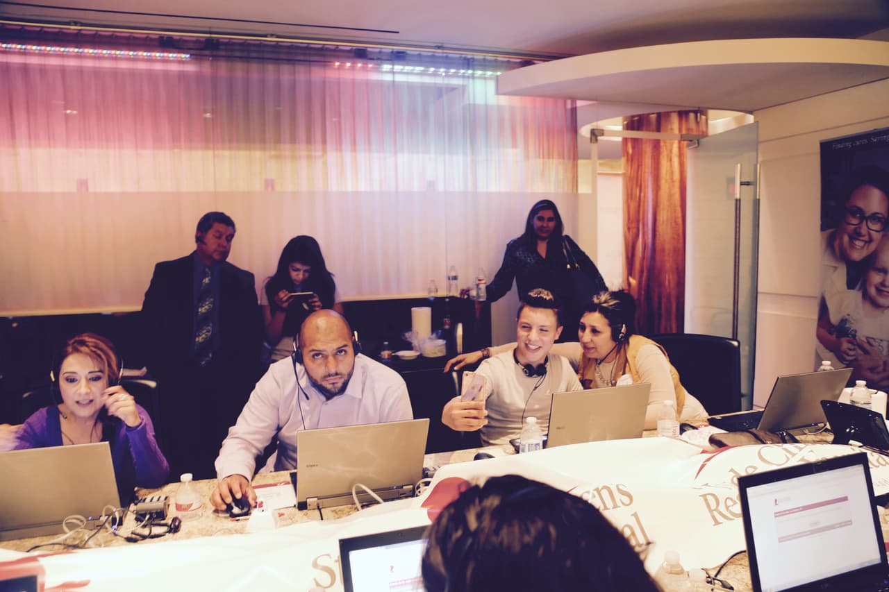 Roberto Tapia, Régulo Caro, Jesus Mendoza, Helen Ochoa, Jonatan Sánchez, Villa 5 y Cheyo Carrillo se pusieron la camiseta de St. Jude y pusieron su granito de arena en el Radiotón. ¡Gracias de todo corazón de parte de los niños, St. Jude y la familia Univision!