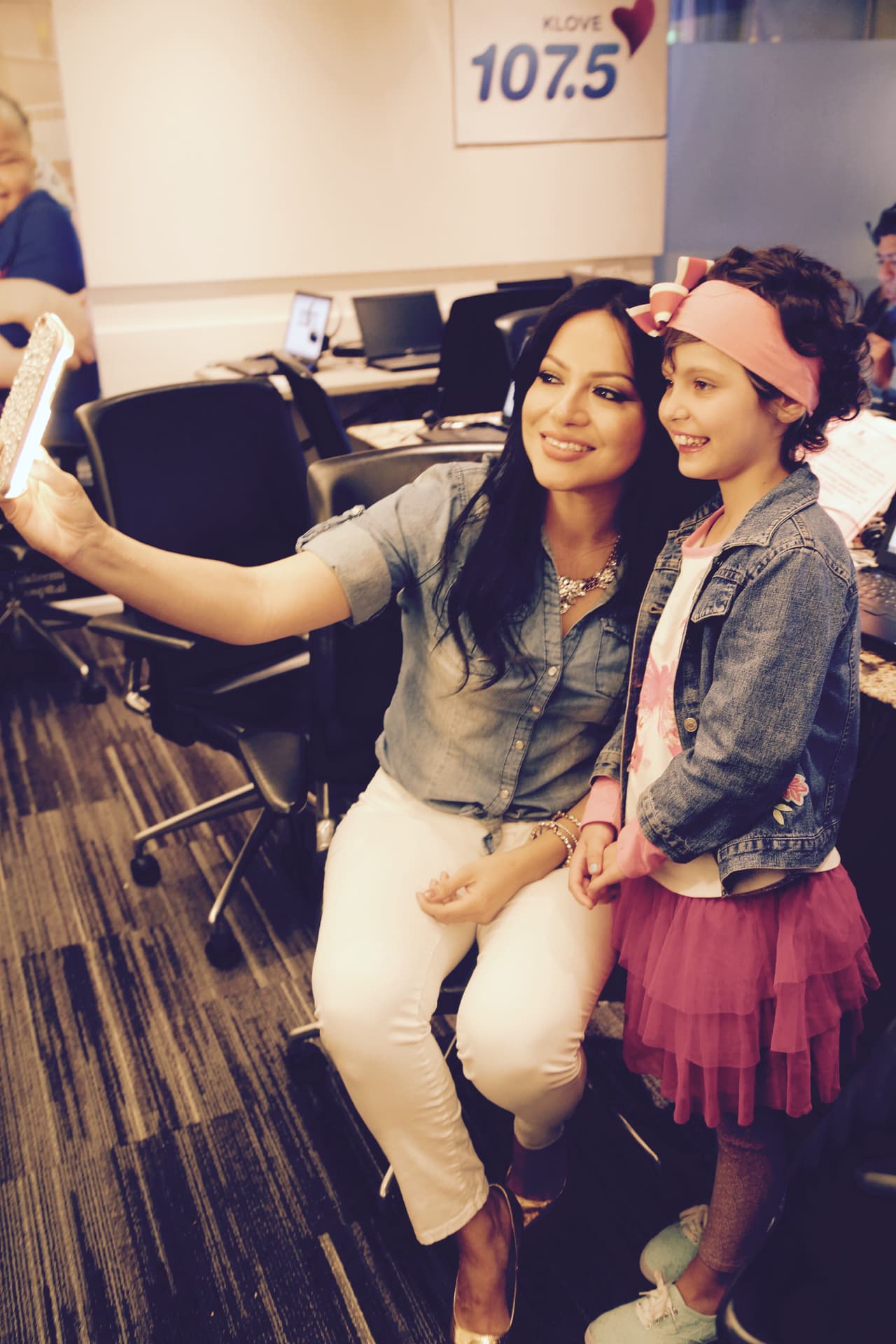 Roberto Tapia, Régulo Caro, Jesus Mendoza, Helen Ochoa, Jonatan Sánchez, Villa 5 y Cheyo Carrillo se pusieron la camiseta de St. Jude y pusieron su granito de arena en el Radiotón. ¡Gracias de todo corazón de parte de los niños, St. Jude y la familia Univision!