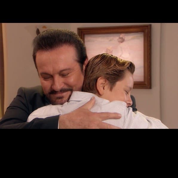 Pero esta historia también ayudó para que 
<b>Adrián</b> consiguiera nuevos retos actorales, pues estaba dejando de ser un niño para convertirse en todo un apuesto adolescente.