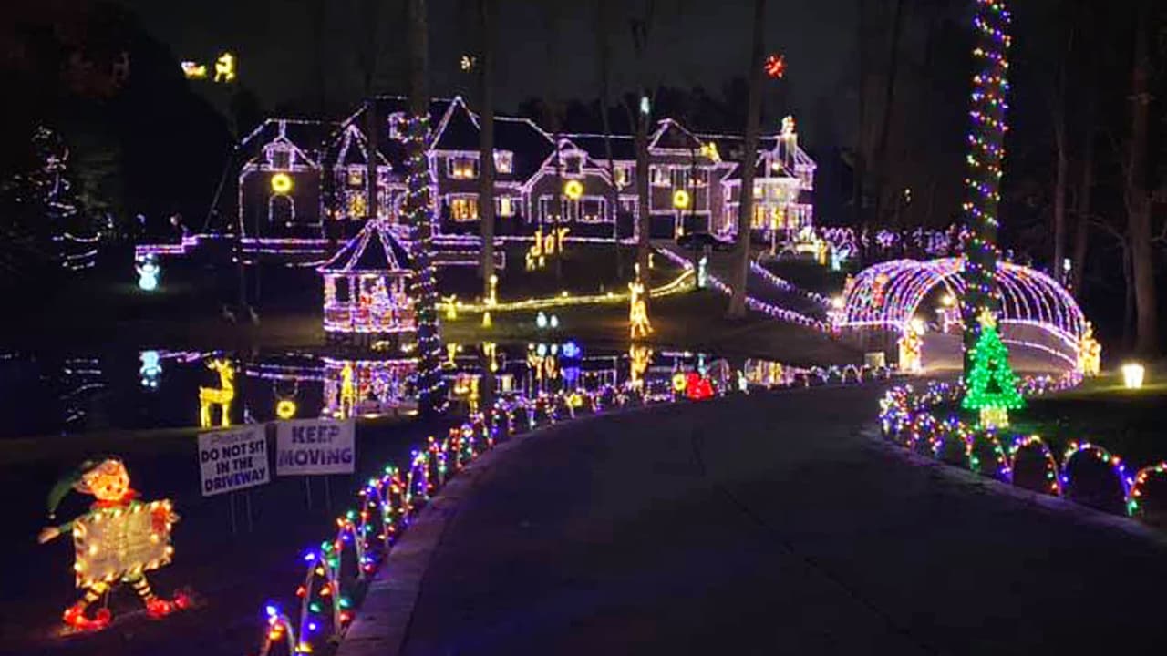 Los mejores lugares gratuitos para ver las luces de Navidad en Carolina del Norte