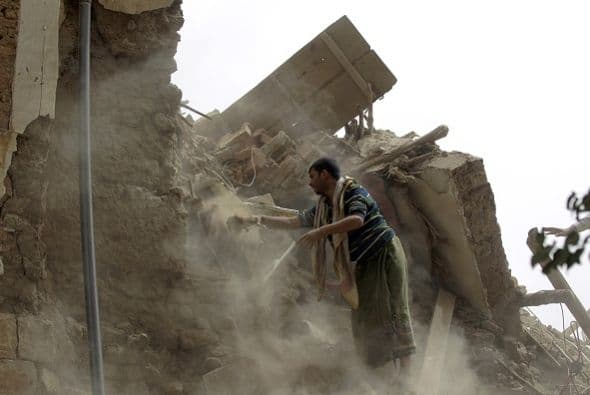 Es la primera vez que se producen ataques contra casas del casco viejo de Saná por parte de la aviación de la coalición árabe.