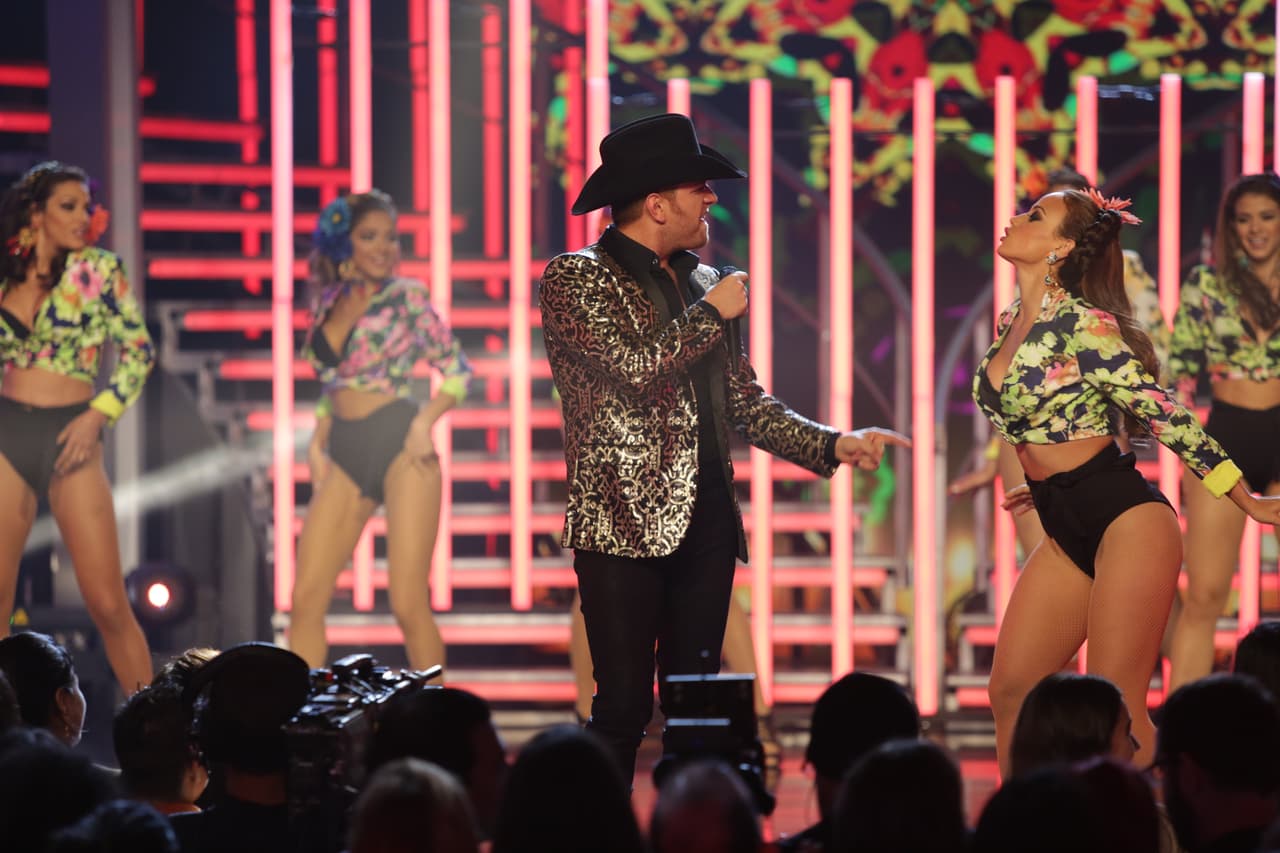 El Dasa y los chicos de CNCO conquistaron a las bellas con sus interpretaciones, en tanto las chicas recibieron una gran sorpresa por parte de Osmel. Todas tuvieron que enfrentarse a un reto que las llevó por las nubes, pero Lisanda y Berenice quedaron en la cuerda floja.