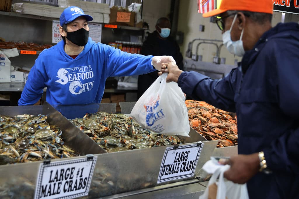 Cuándo y cómo reactivar a EEUU, el gran dilema de Trump en la crisis del coronavirus