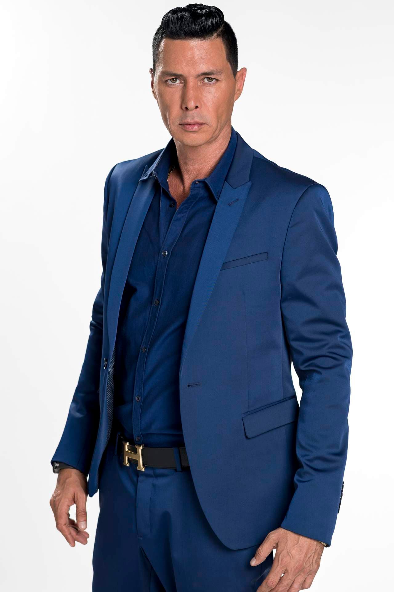 En abril de 2004 Mauricio declaró a Notimex que su separación de Magaña se debió a "fricciones que le ocurren a cualquier pareja".