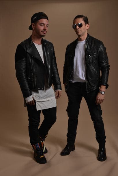 Así de galán lo vimos junto a Rodner.