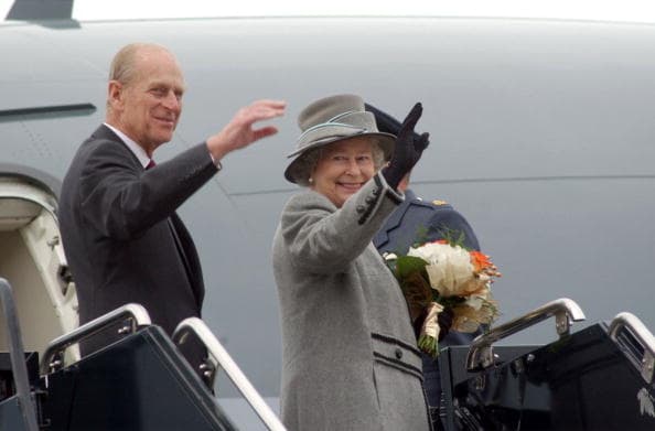 Los 30 asistentes deberán acudir con cubreboca y estableciendo sana distancia. La lista completa de invitados será dada a conocer este próximo jueves 15 de abril. 
<br>