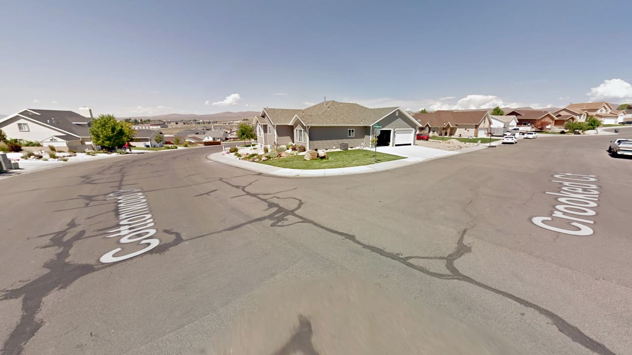 <b>Nevada: Elko. Población: 20,078. Ingreso promedio de un hogar: $76,826. </b>Esta ciudad tiene el ingreso familiar promedio más alto de cualquier parte del estado. El costo de vida es del 83.9% de lo que cuesta en una típica ciudad estadounidense.
<br>