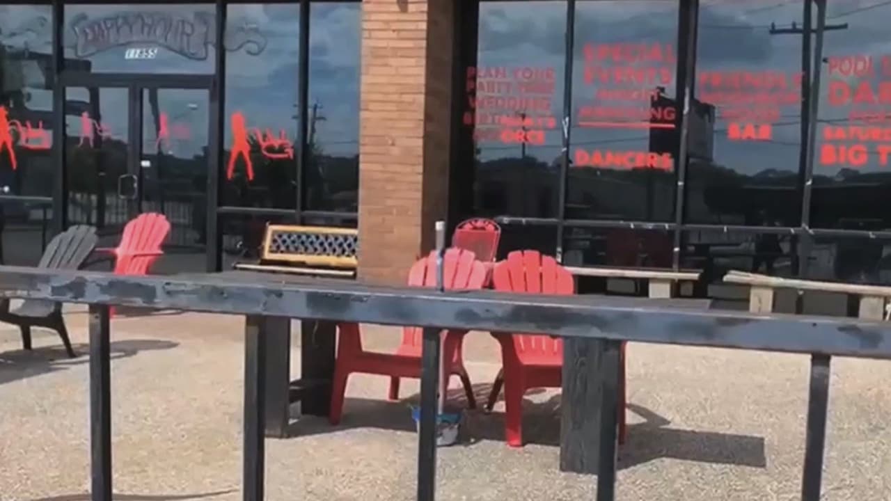 Los bares de San Antonio pudieran estar cerrados luego de las fiestas decembrinas