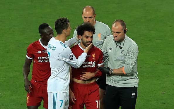 Salah sufrió daño en el ligamento del hombro y en Egipto dicen que jugará en Rusia 2018