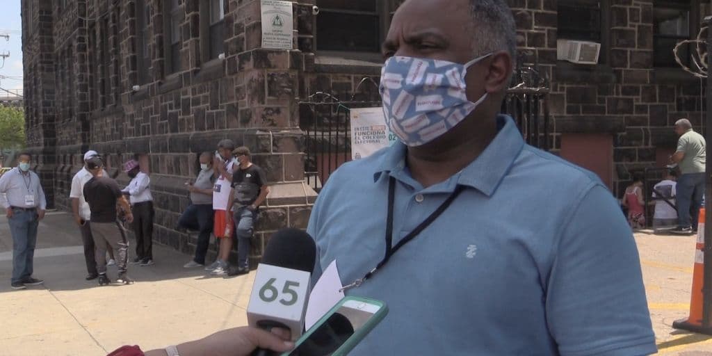 De acuerdo con el representante estatal, Danilo Burgos, hubo algunos inconvenientes tanto en Delaware como en Filadelfia pero lo que resultó sorpresivo era la cantidad de personas que salieron a escoger quienes liderarán a la tierra de Juan Pablo Duarte. 
<br>