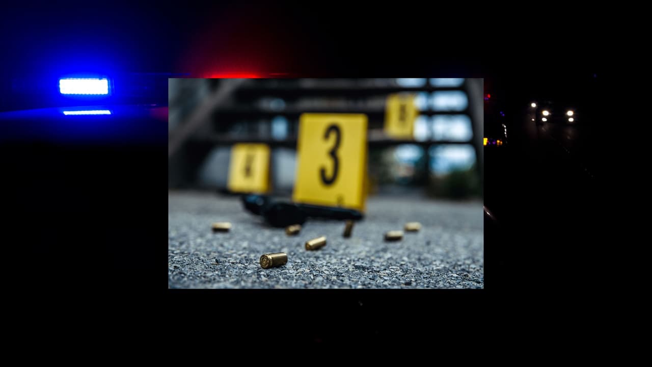 Desconocidos disparan a un hombre que estaba en un apartamento con siete niños y una mujer