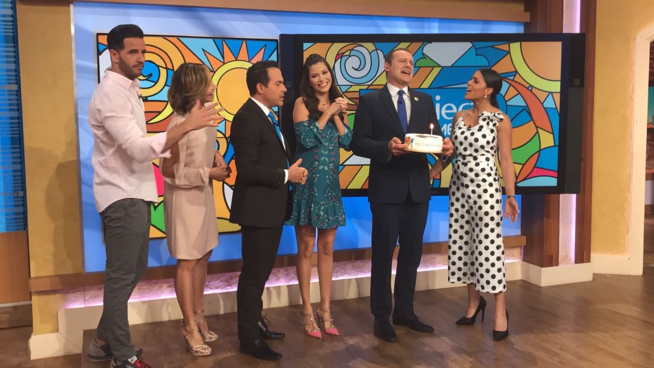 "Desperté rodeado de mucho amor, del cariño de mi familia y de mi mujer, que me dio un beso muy bonito", expresó emocionado.