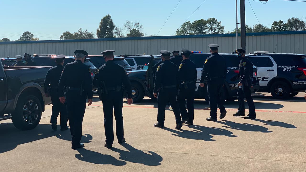 Robert Soliz, de 24 años, está acusado del asesinato del sargento Sean Ríos quien era un veterano con 25 años en el Departamento de Policía de Houston.