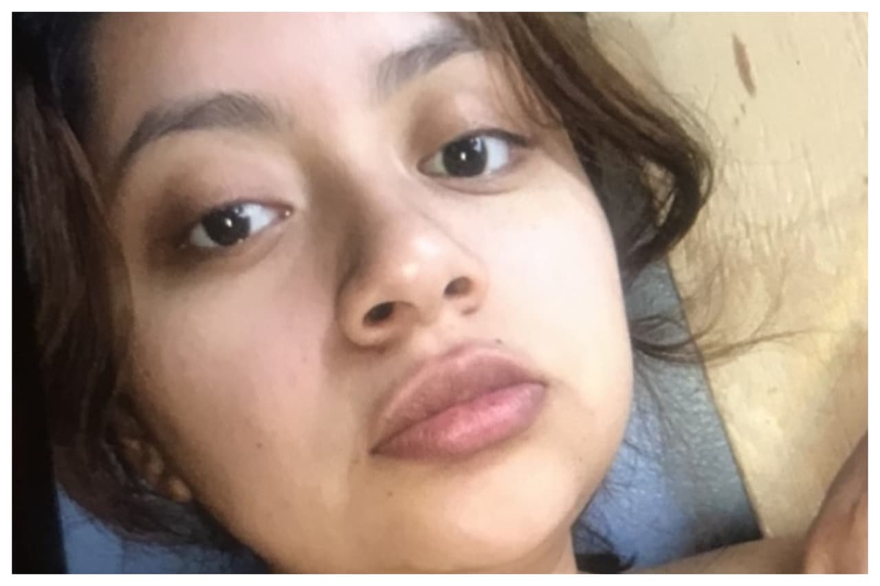 <b>Cindy Cortes, de 22 años y</b> residente de Avenida Jesús 1400, en el Bronx, fue vista por última vez el domingo 29 de enero de 2023 aproximadamente a las 13:00 horas saliendo de su casa. Ella mide e 5'6 "de altura, pesa 140 libras, tiene la tez clara, complexión mediana, cabello castaño y ojos marrones. Fue vista por última vez con una chaqueta azul, jeans negros y una bufanda negra. Si la has visto, llama al 911 o al 1-888-57-PISTA (74782).