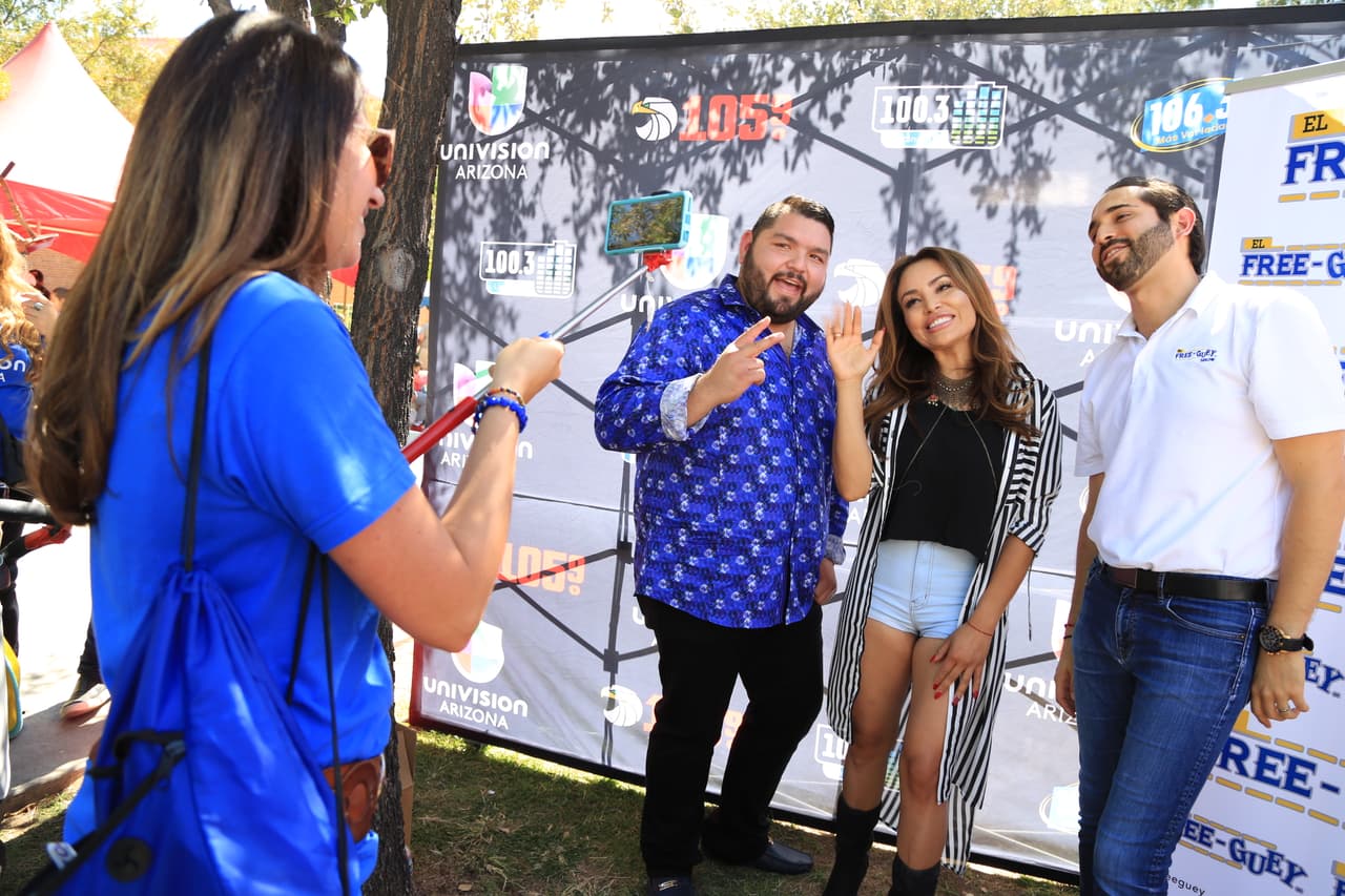 <b>Arizona </b>se hizo presente y los locutores llegaron hasta 
<b>Phoenix</b> para asistir a la 
<b>'Feria de Educación'</b>.