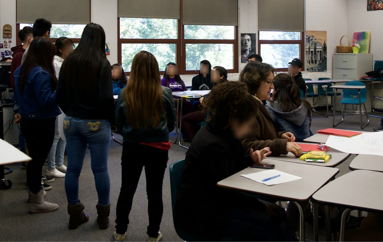 Los latinos componen casi el 60 por ciento de la población estudiantil de Sequoia.