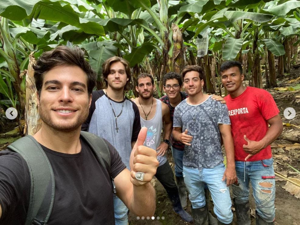 Dos días después de su anuncio, el actor compartió otro de los logros de su familia, aunque en esta ocasión 
<b>no fue bien recibido por todos sus seguidores.</b>
<br>