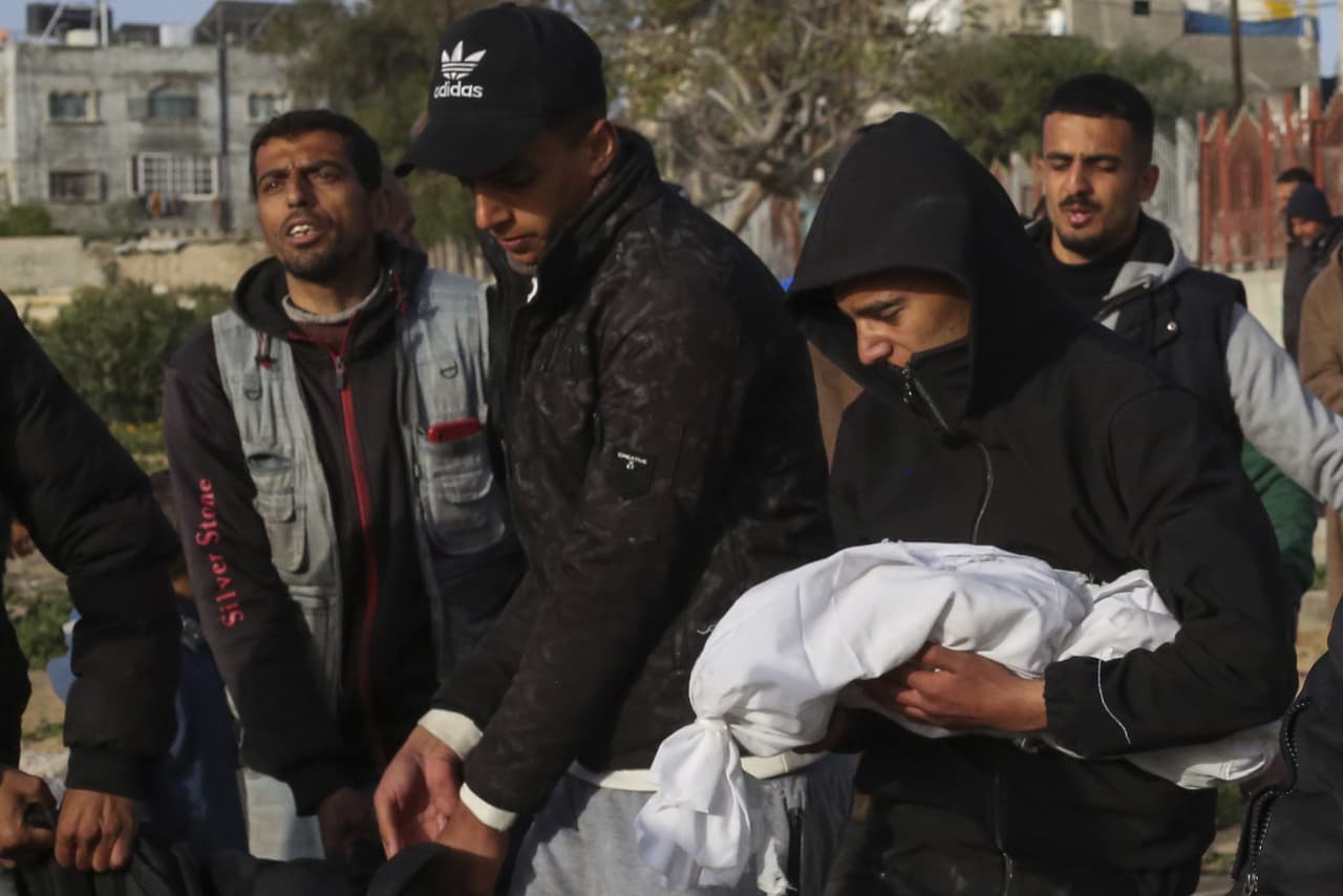 Diez años le tomó tener a sus gemelos; en un minuto los mató un ataque israelí